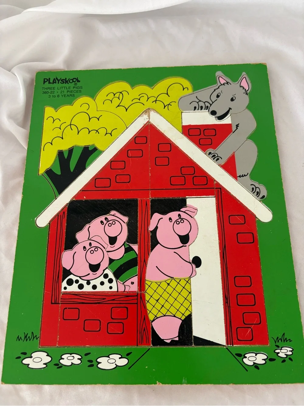 Vintage 70s playskool three little pigs wooden children’s puzzle toy